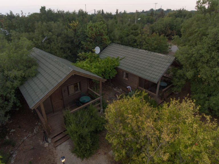 בקתות עופרים